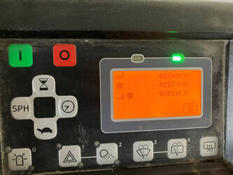 2017-toyota-8fbe16t-1429745-45862417