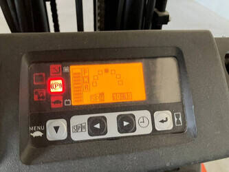 2015-toyota-8fbet15-1429747-45862449