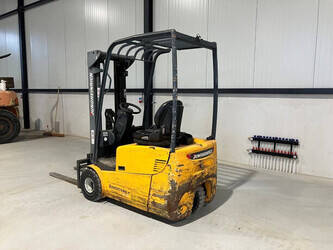 2008-jungheinrich-efg-115-1429749-45862470