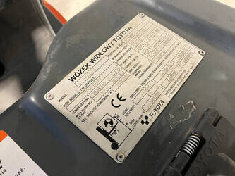 2013-toyota-8fbet16-1429751-45862518