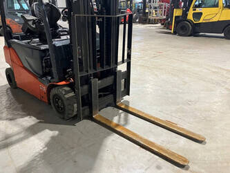 2017-toyota-8fbm16t-1429760-45862646