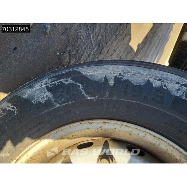 2021 Hw HWZCB 1878-45862813