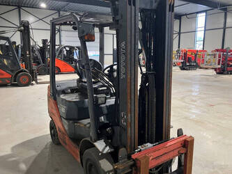 2011-toyota-02-8fdf18-1429770-45862847