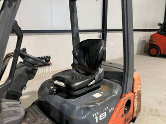 2011-toyota-02-8fdf18-1429770-45862848