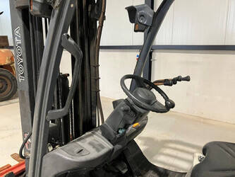 2011-toyota-02-8fdf18-1429770-45862849