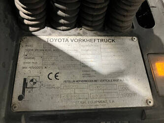 2011-toyota-02-8fdf18-1429770-45862851