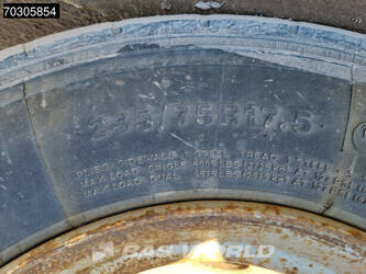 2001-robuste-kaiser-r4004f-45862877