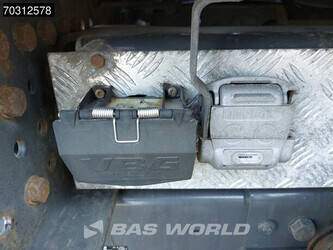 2015-mercedes-benz-actros-2843-45862951