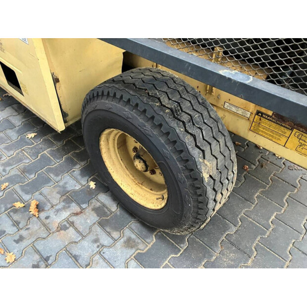 1996 جروف SM4688E-45862962