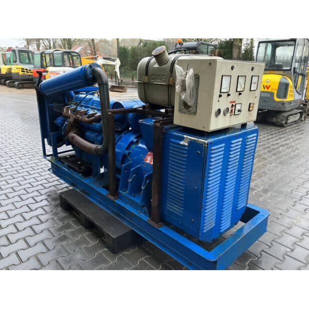 Ford AL 40 Y4-45863133