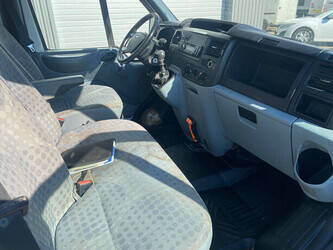 2012-ford-transit-1429795-45863486