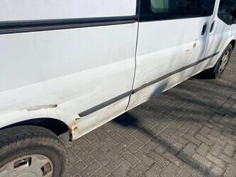 2012-ford-transit-1429795-45863488