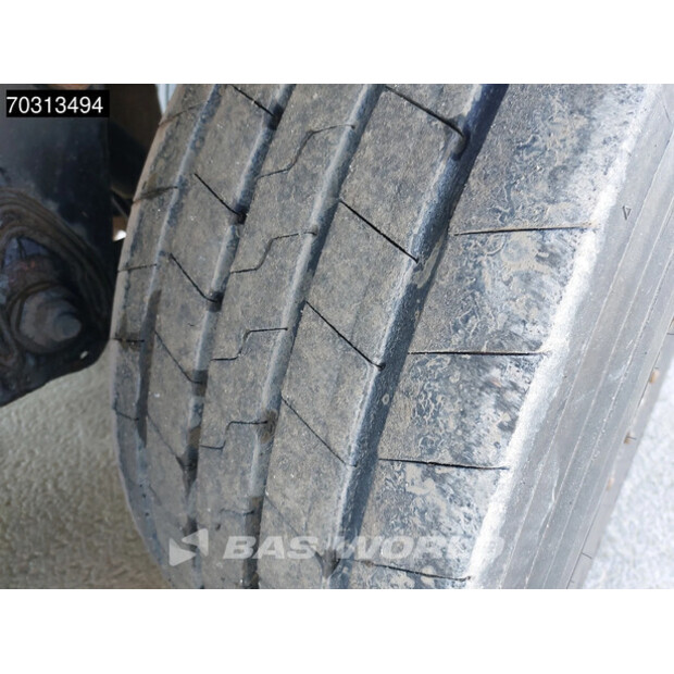 2016 كرون OTHERS-45863637