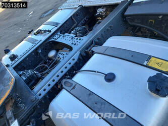 2020-mercedes-benz-actros-1845-1429803-45863787