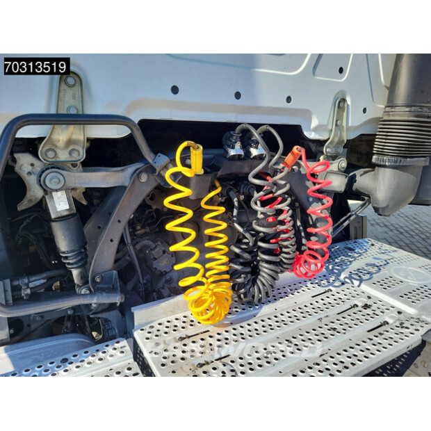 2021 مرسيدس بنز ACTROS 1845-45863820