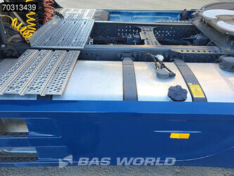 2021-mercedes-benz-actros-1846-1429810-45864042