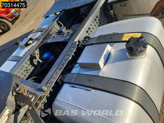 2016-mercedes-benz-actros-1942-1429812-45864119