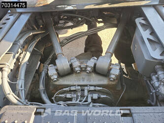 2016-mercedes-benz-actros-1942-1429812-45864121