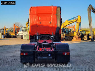 2016-mercedes-benz-actros-1943-1429814-45864190