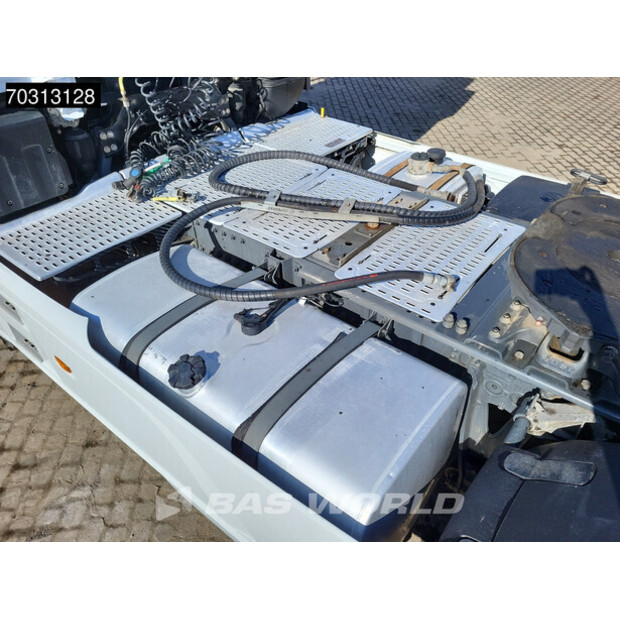 2018 داف XF 530-45864236