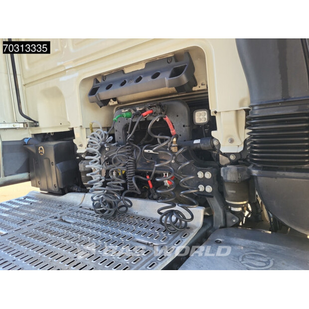 2021 داف XF 480-45864269