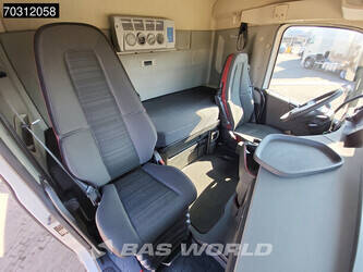 2020-volvo-fh-460-1429817-45864318