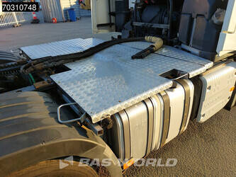 2018-volvo-fh16-650-1429821-45864452