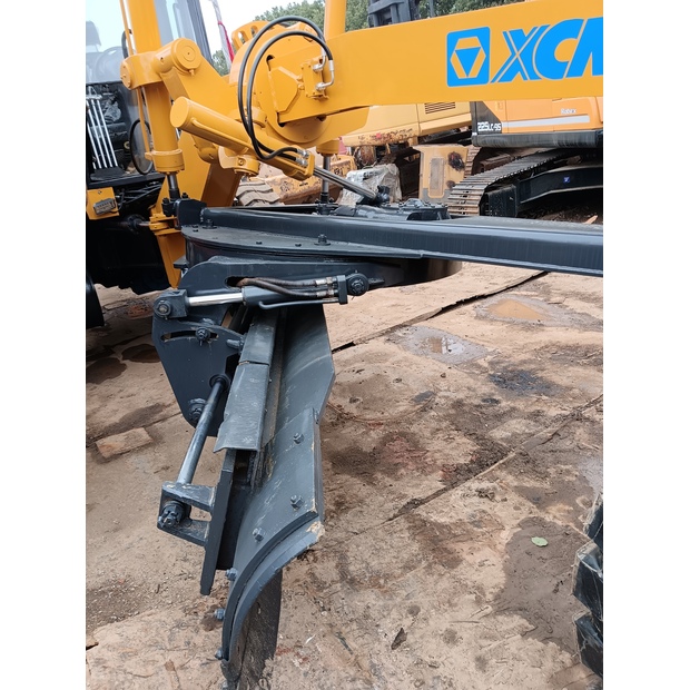 2023 اكس سي ام جي GR1803-45864692