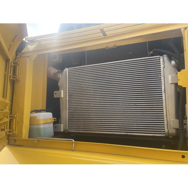 2024 كوماتسو PC350-45864722