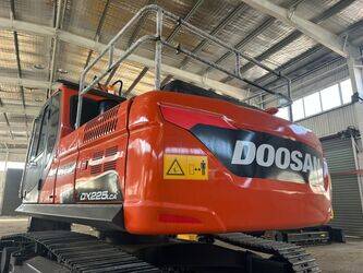 2024-doosan-dx225lca-1429832-45864750