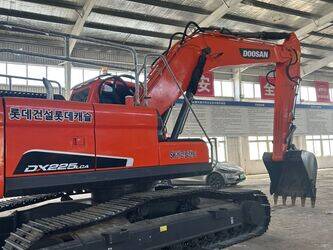 صورة ل 2024 دووسان DX225LCA