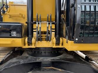 2024-caterpillar-323dl-1429846-45864776