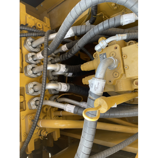 2024 Caterpillar 323-45864821