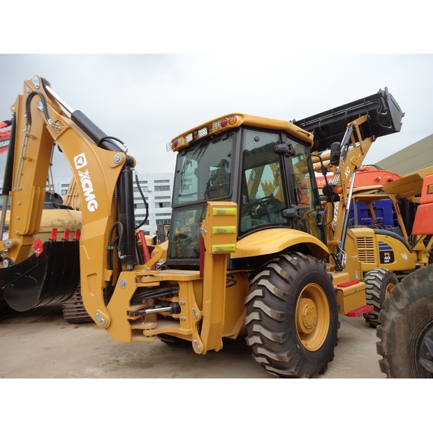 2023 XCMG XC870HK-45864914