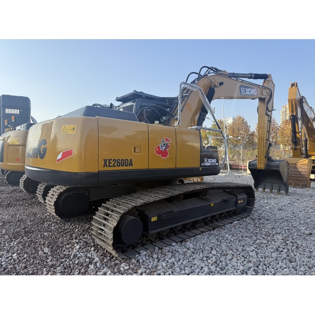 2025 اكس سي ام جي XE260DA-45864953