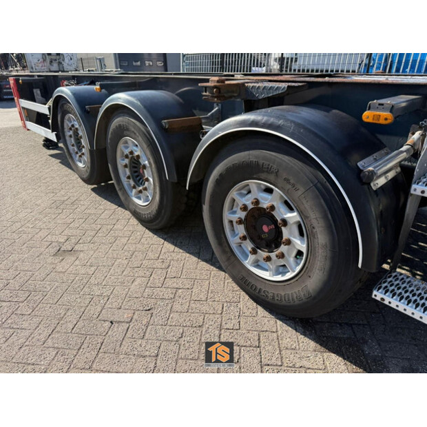 2003 فان هوول 3B2015-45865130