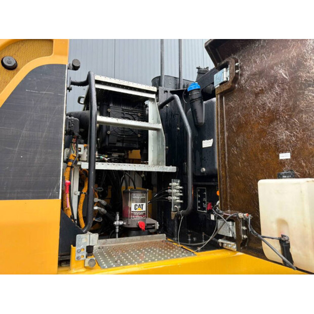 2015 Caterpillar M318F-45865452