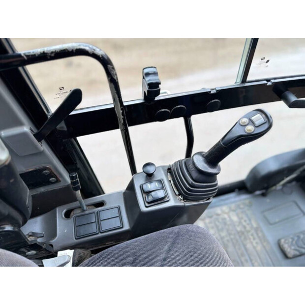 2015 Caterpillar M318F-45865468