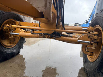 2013-caterpillar-140k-1429890-45866446