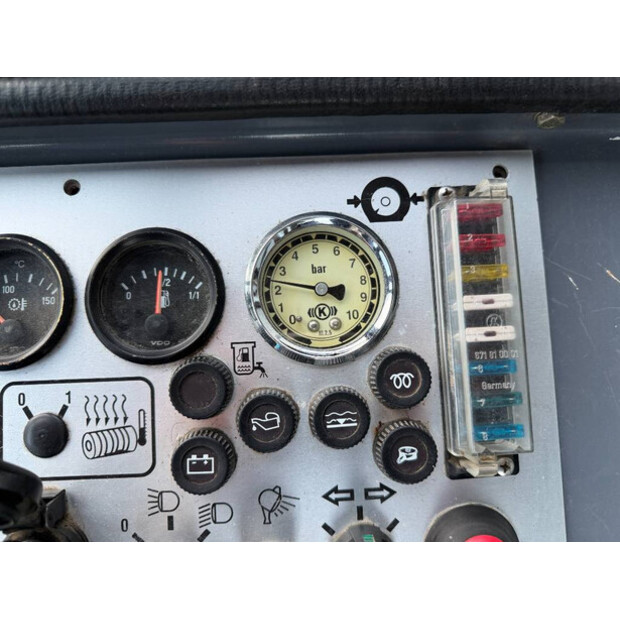 2004 HAMM GRW15-45867277