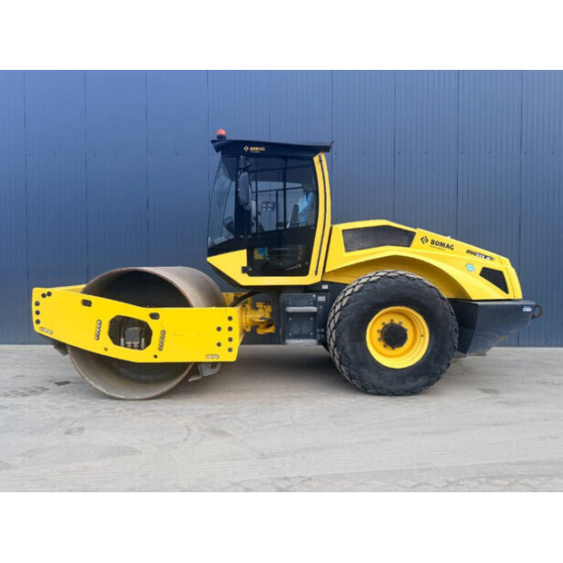 2019 بوماج BW213D-5-45867320