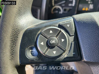 2014-mercedes-benz-arocs-2636-1429914-45867523