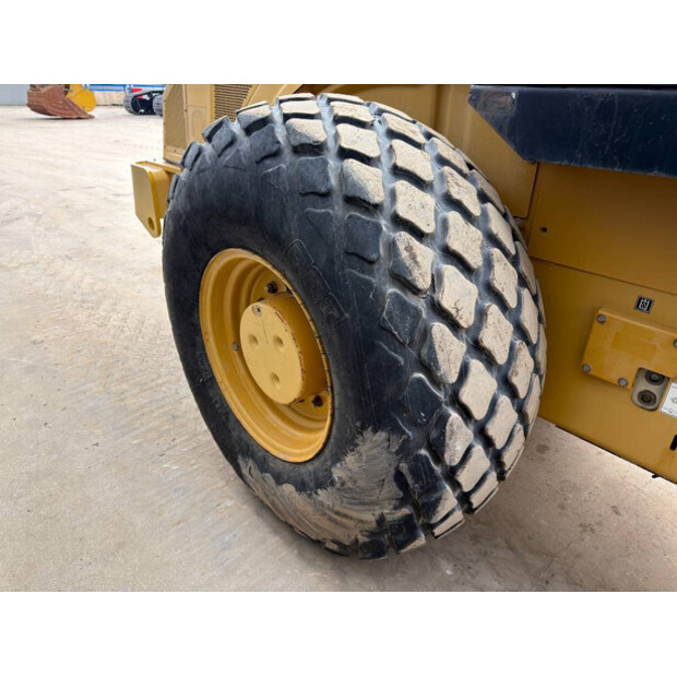 2011 كاتربيلر CS76 XT-45867638