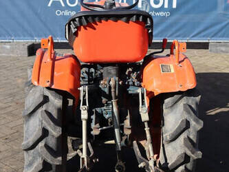 kubota-b7000-1429939-45868737