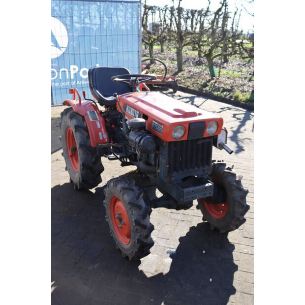 KUBOTA B7000-45868739