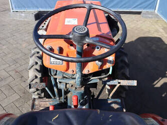 kubota-b7000-1429939-45868754