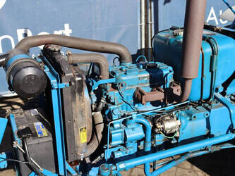 ford-1710-1429942-45868928