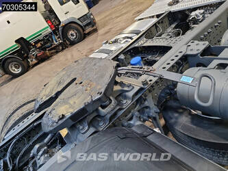 2018-mercedes-benz-actros-1845-1394699-45869124