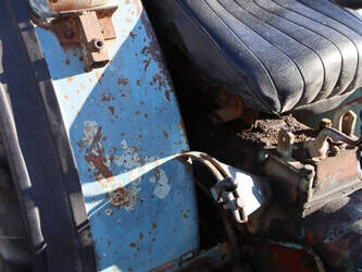 eicher-es-400-45869466