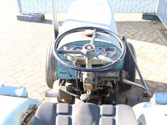 eicher-es-202-45869547